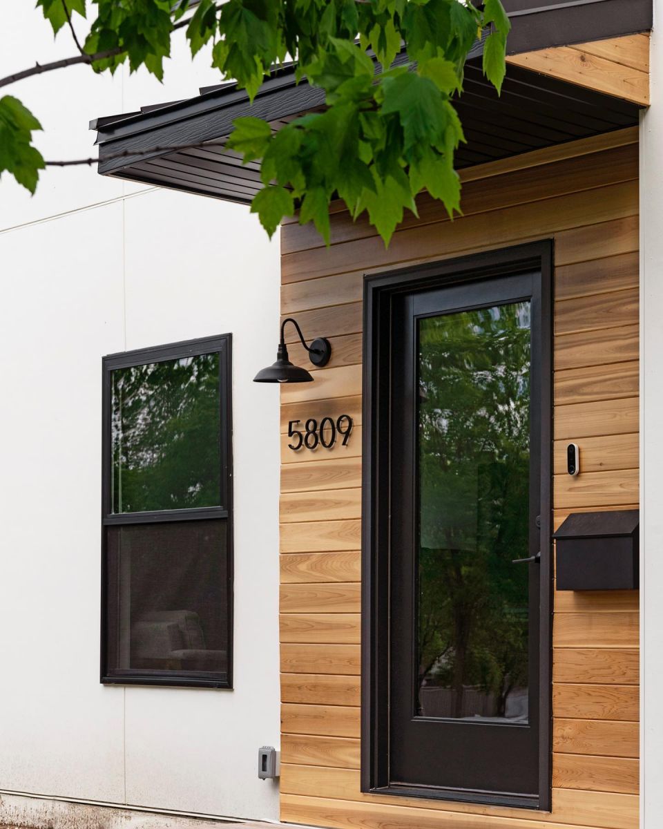 Strictly Roofing & Supply Co Images